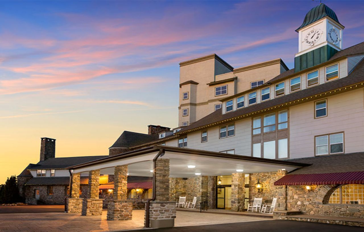 Pocono Manor Resort And Spa Exterior photo